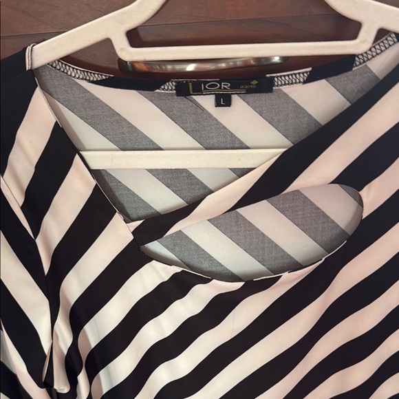 Lior Paris Black and White Striped Women's Top - Picture 3 of 4